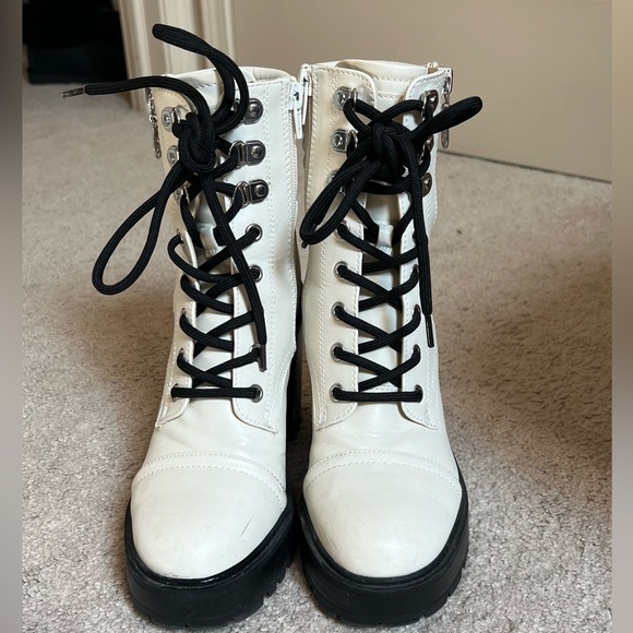 Guess Zipper Boots - Picture 2 of 4